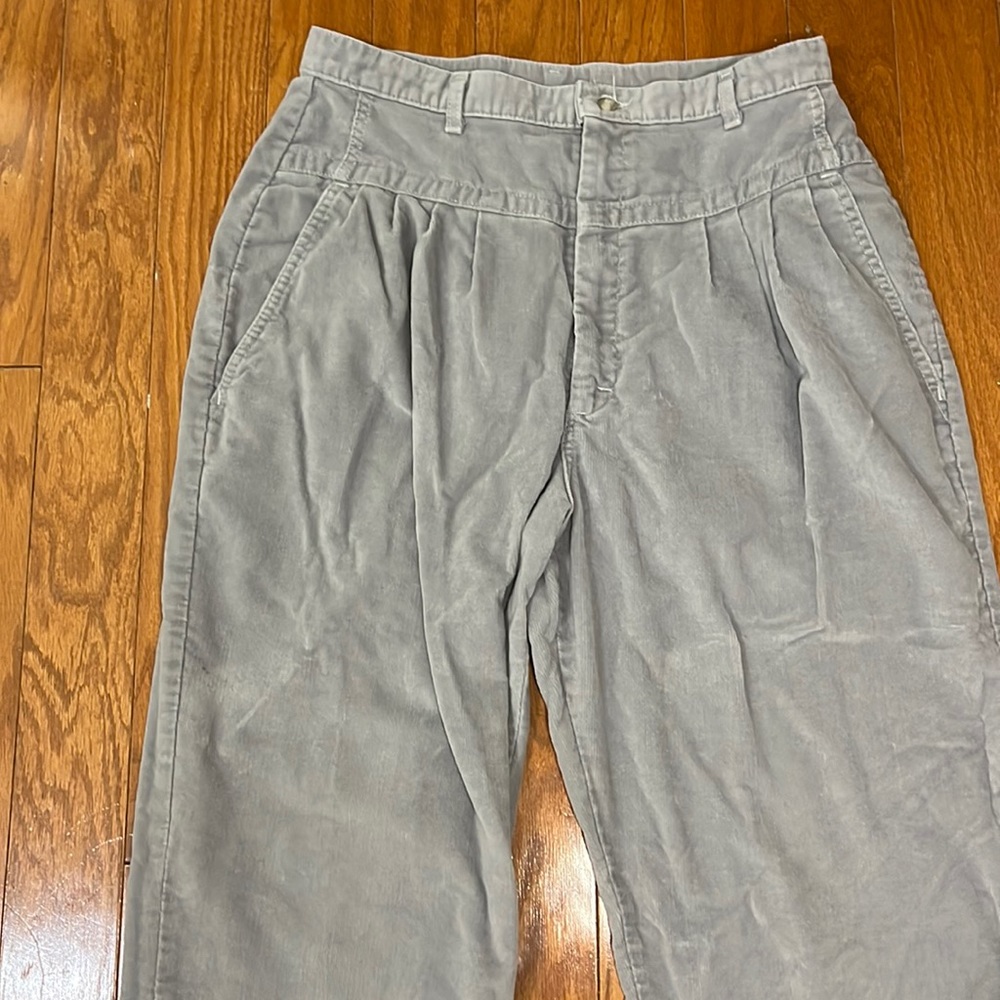 Vintage Gray High Rise Corduroy Pleated front pants by Lee Casuals/ Size 12